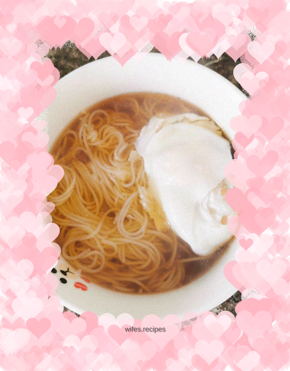 Clear noodle soup