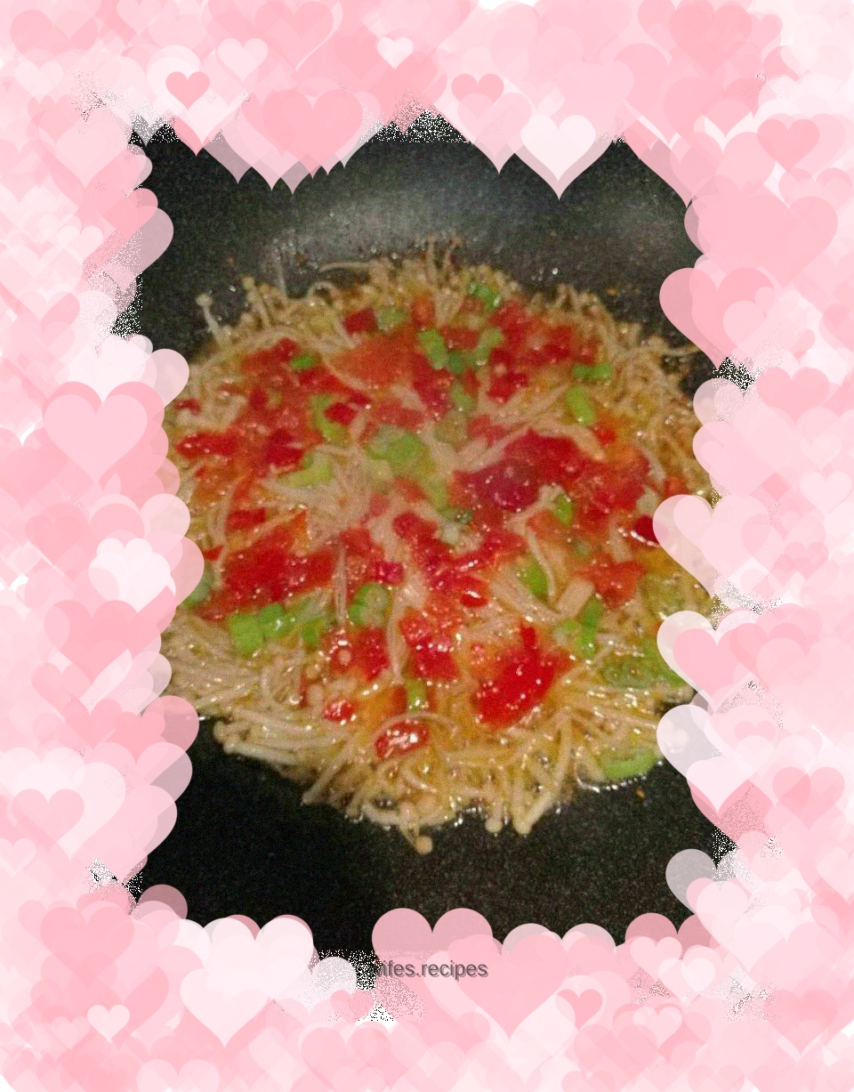 【Liaoning】Enoki Mushroom Egg Pancake with Chopped Pepper