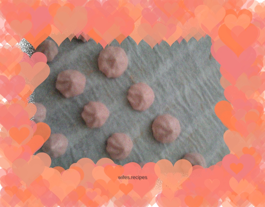 Melt-in-your-mouth meringue cake