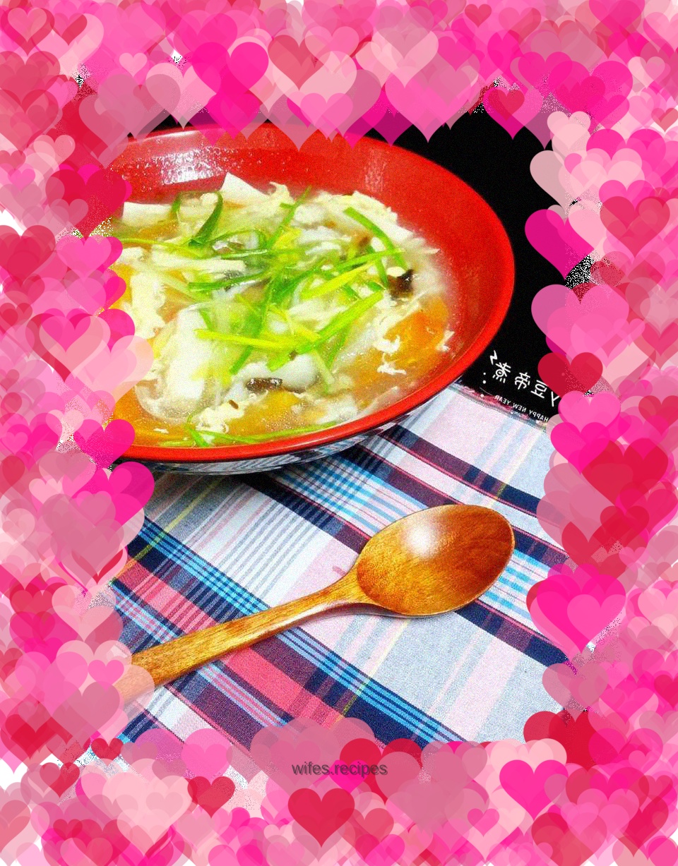 Tomato and Egg Drop Soup