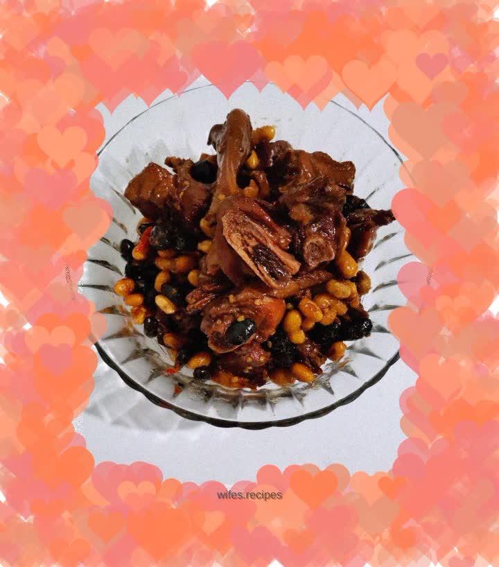 Braised salted duck with soybeans