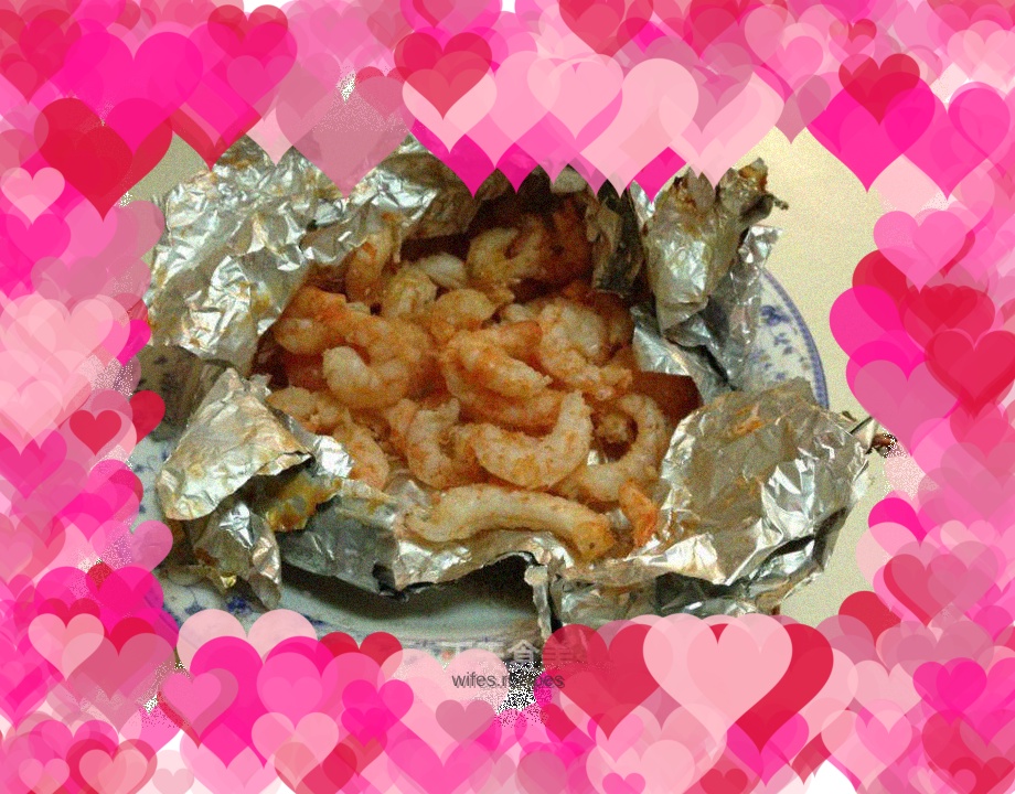 Savory salt-baked fresh shrimps