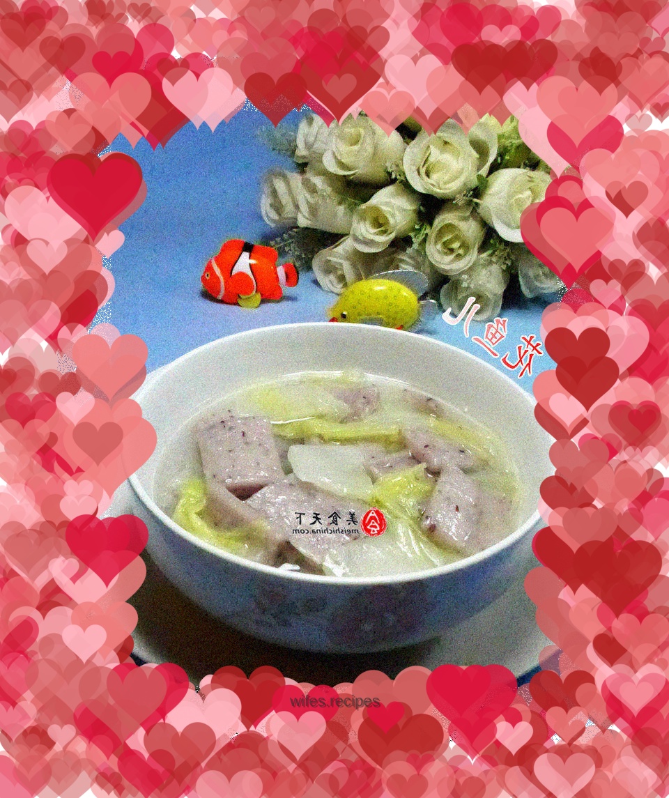 Boiled red bean rice cake with cabbage