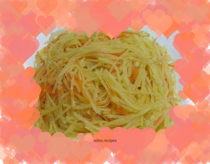 Vegetarian fried shredded potatoes