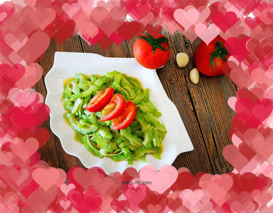 Stir-fried bitter melon