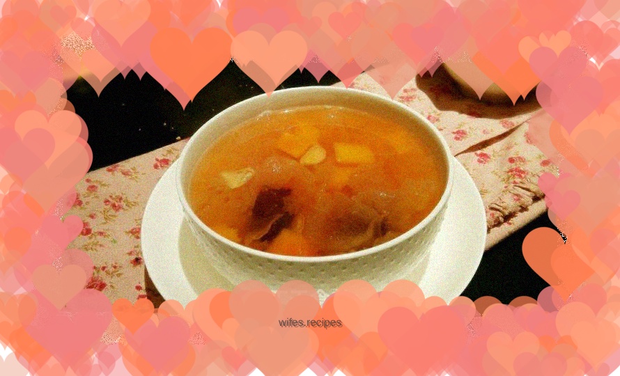 Papaya and Tremella Soup