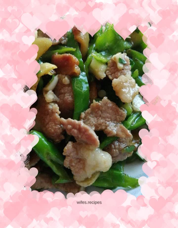 Fried Pork with Chili