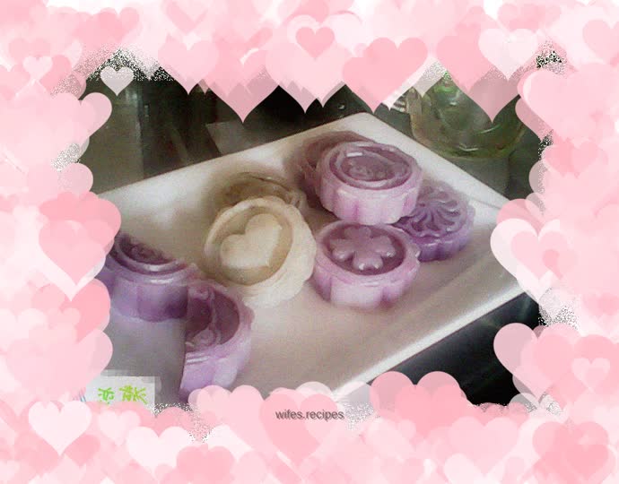 Crystal purple potato cake