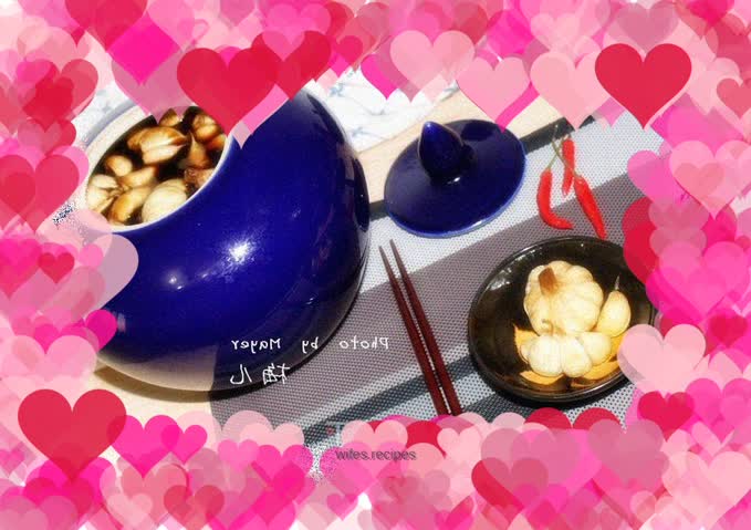 Pickled garlic
