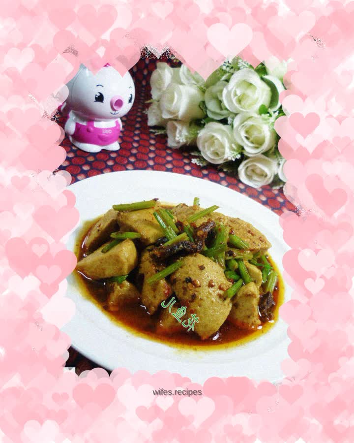Vegetarian Chicken with Parsley Beef Sauce