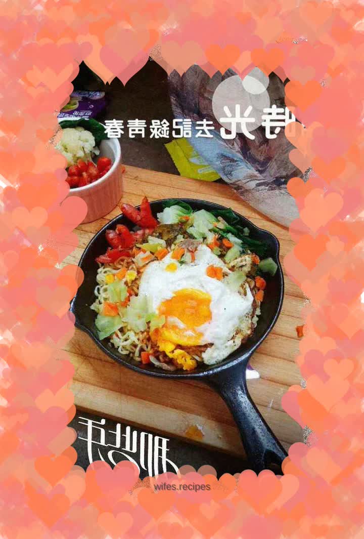 Dry mixed instant noodles