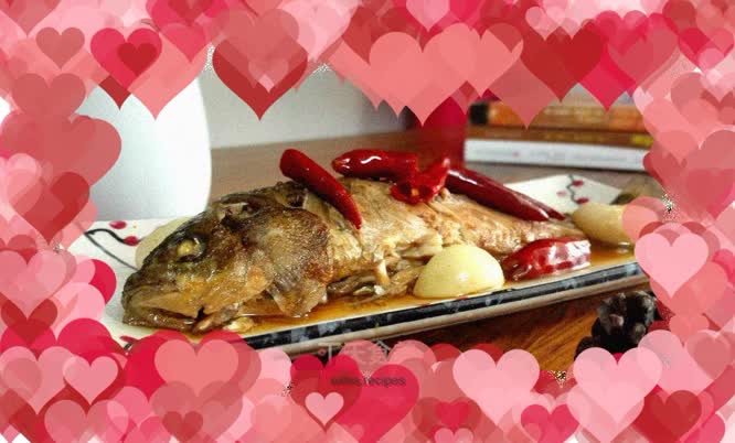 Secret vinegar stewed crucian carp