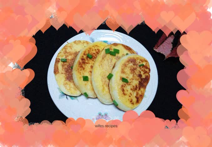 Egg fried steamed buns