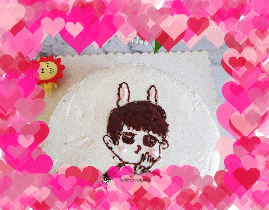 Cartoon character eight-inch cream cake