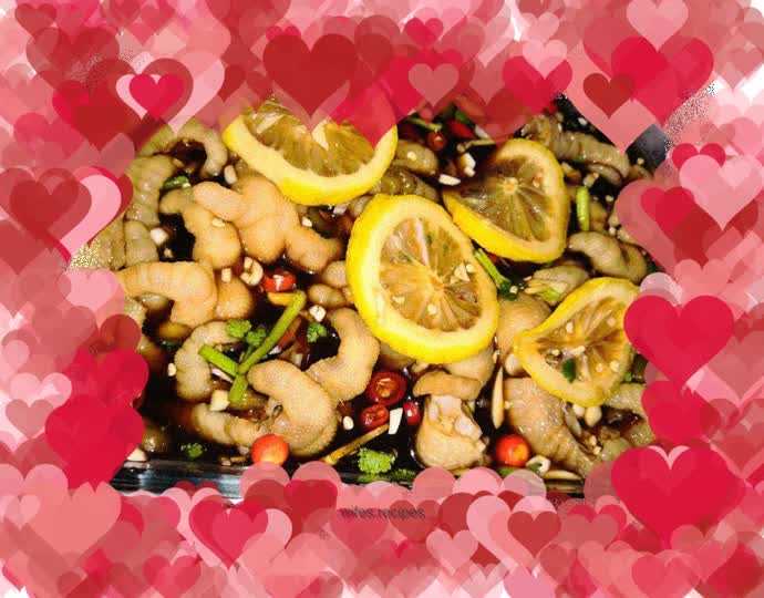 Lemon spicy and sour chicken feet