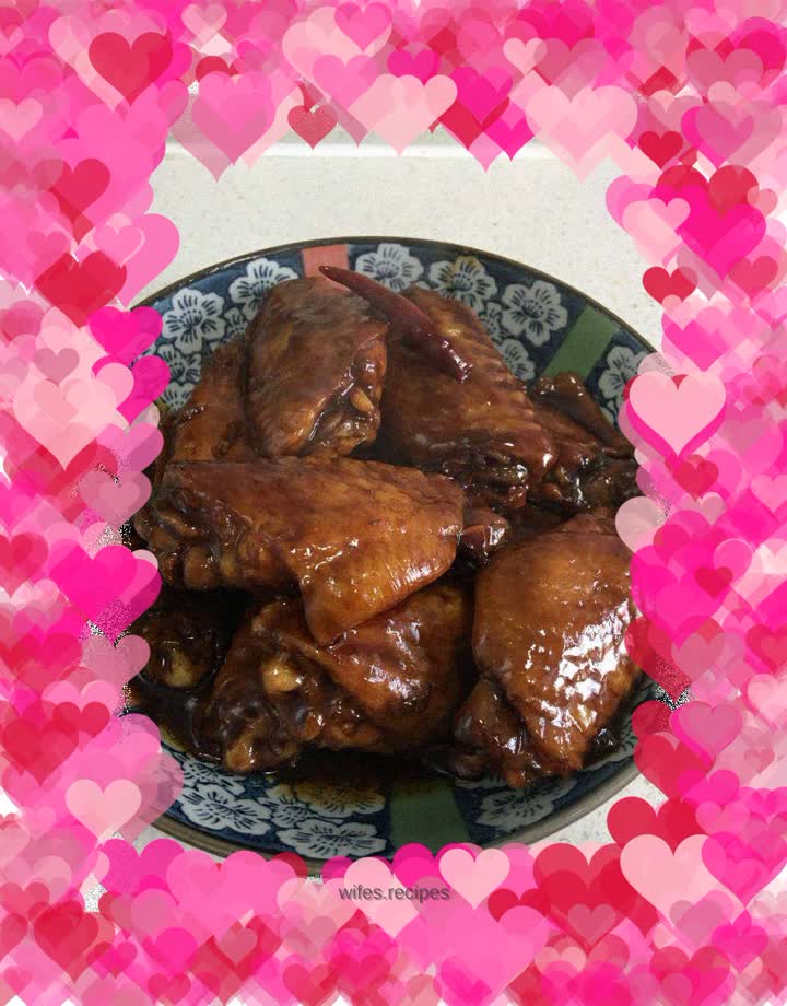 Braised chicken wings