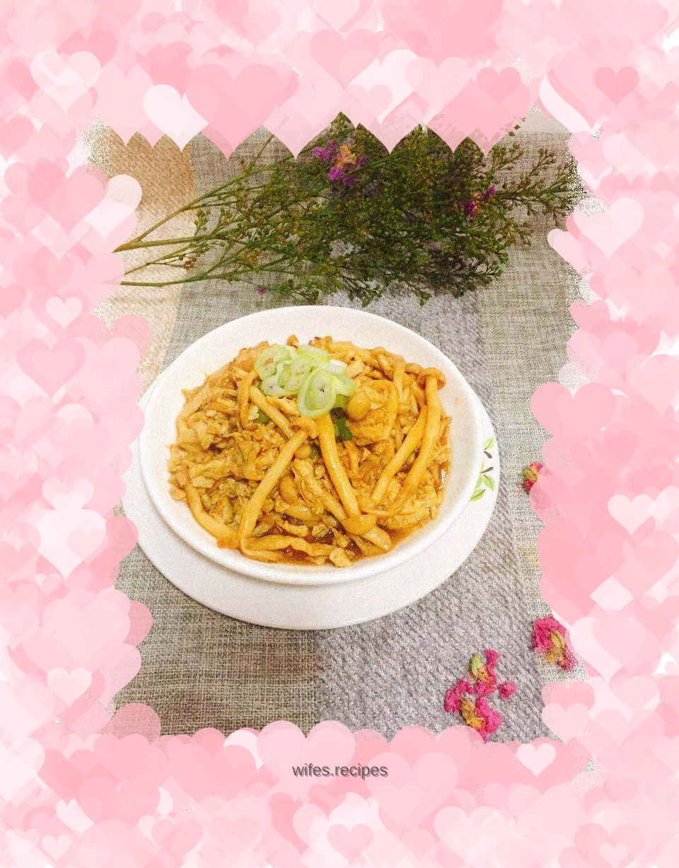 Fried seafood mushrooms with eggs