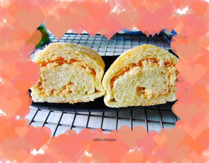 Meat floss salad rolls