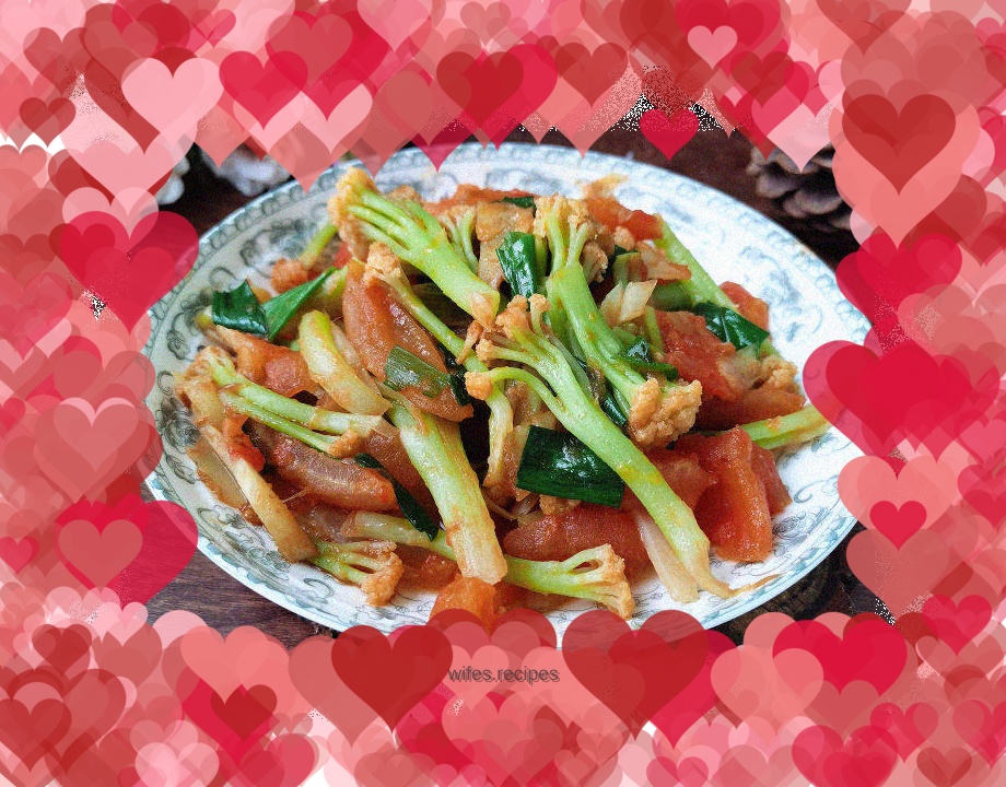 Stir-fried cauliflower with tomatoes