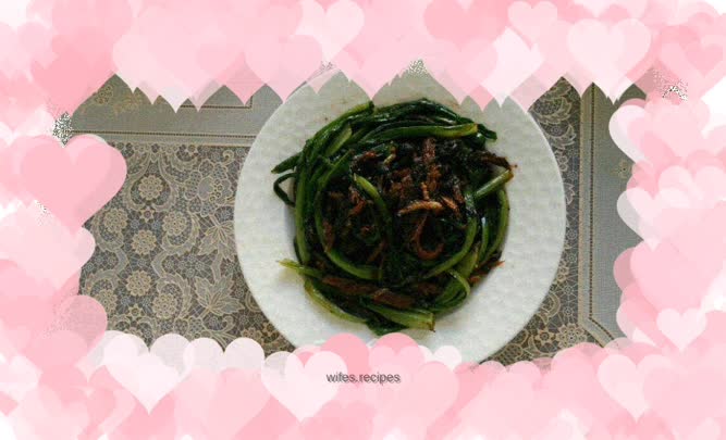 Dace with black bean sauce and lettuce