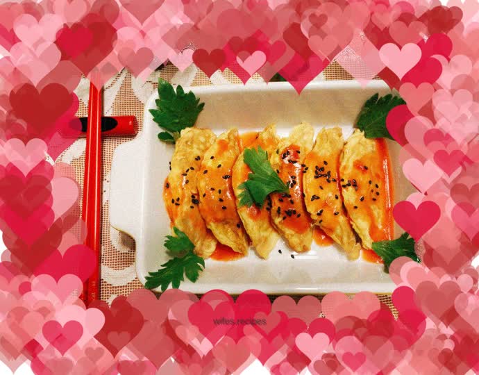 Bamboo shoots, fresh meat and egg dumplings