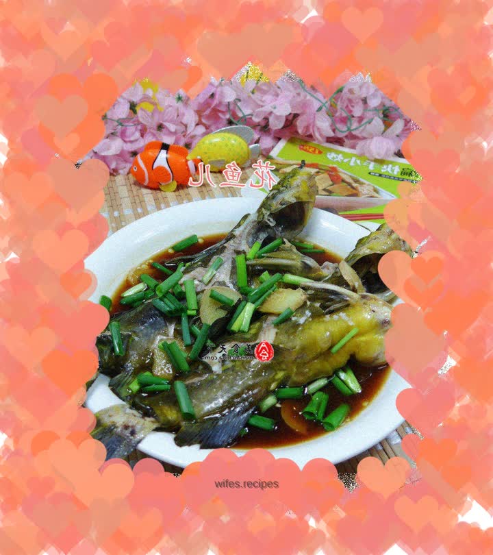 Steamed yellow stickleback fish