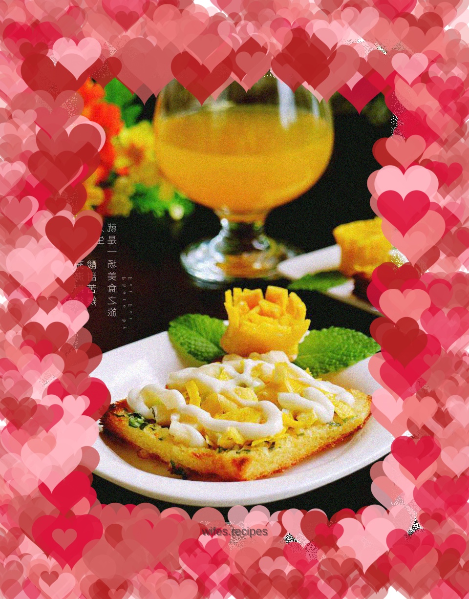 Garlic nutritious toast slices