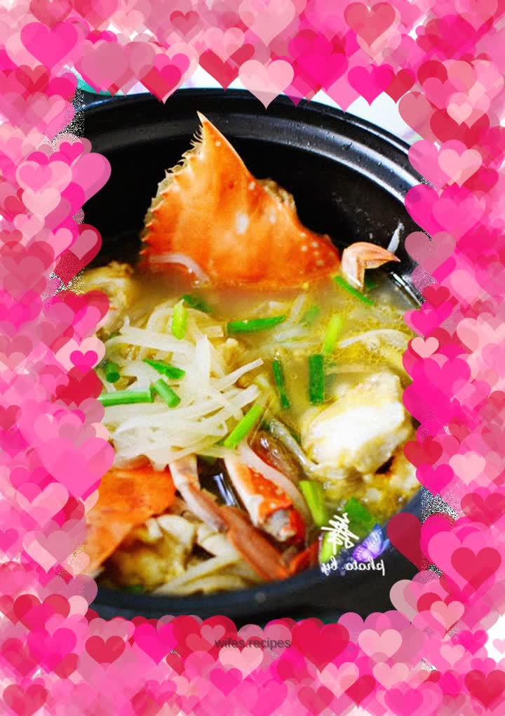 Crab and radish stew