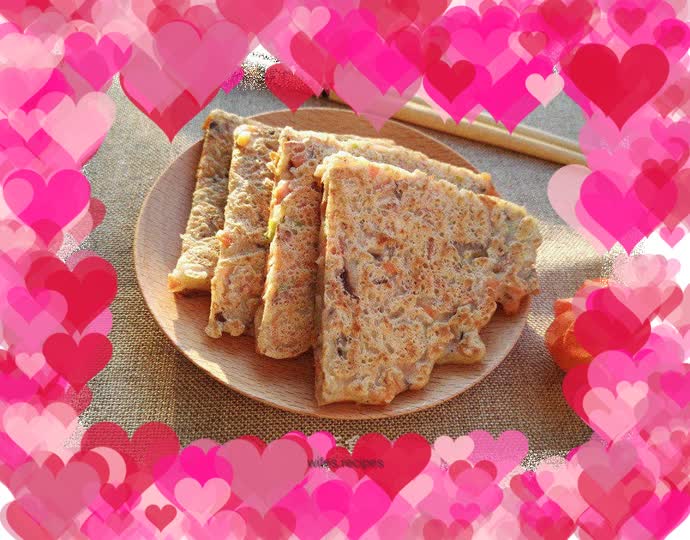 Mushroom and Carrot Egg Pancake
