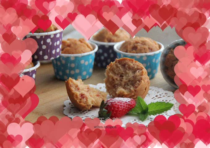 Strawberry Muffin Cup