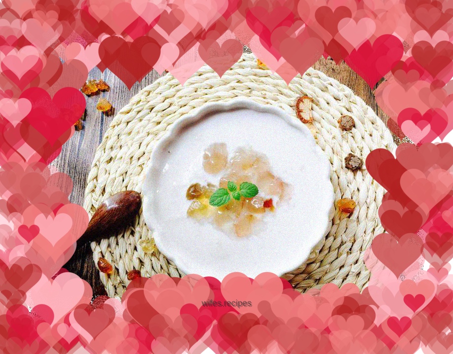 Coconut milk and taro paste