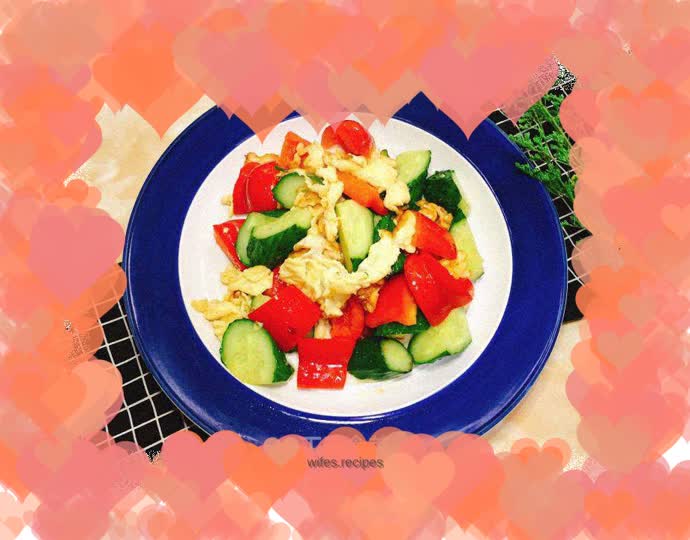 Stir-fried bell peppers with eggs, cucumbers