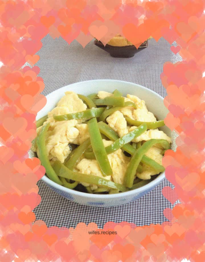 Chili scrambled eggs