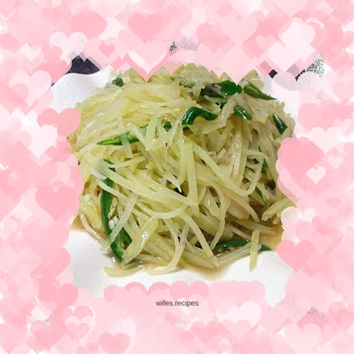 Green pepper and potato shreds