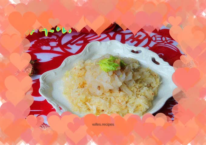 Jellyfish head mixed with cabbage