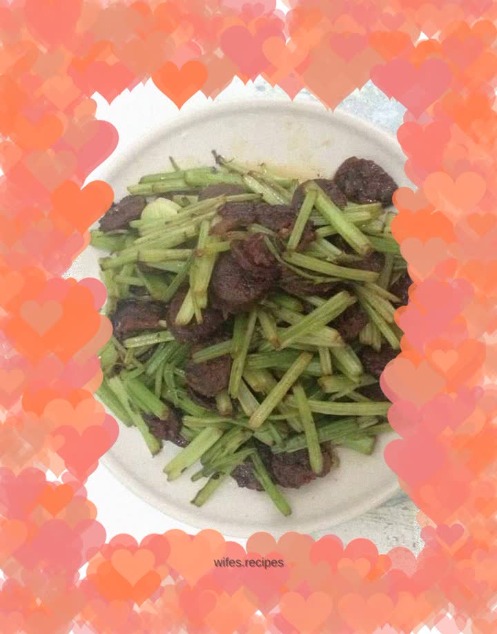 Sausage and celery quick dish in ten minutes