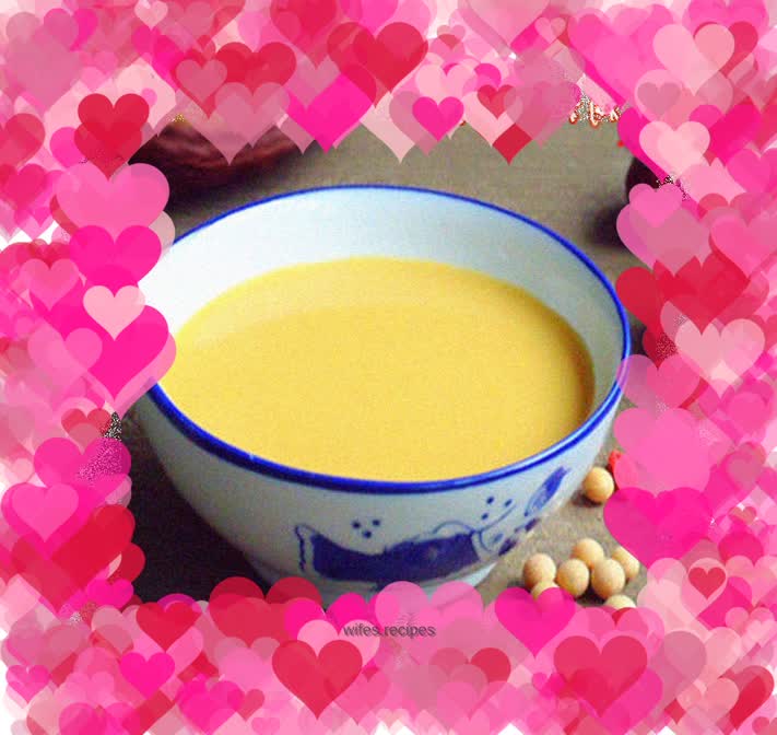 Peanut, wolfberry, red date and soy milk