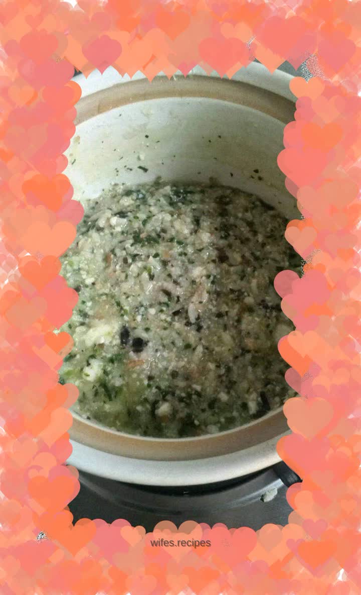 Spinach, tofu and minced meat porridge