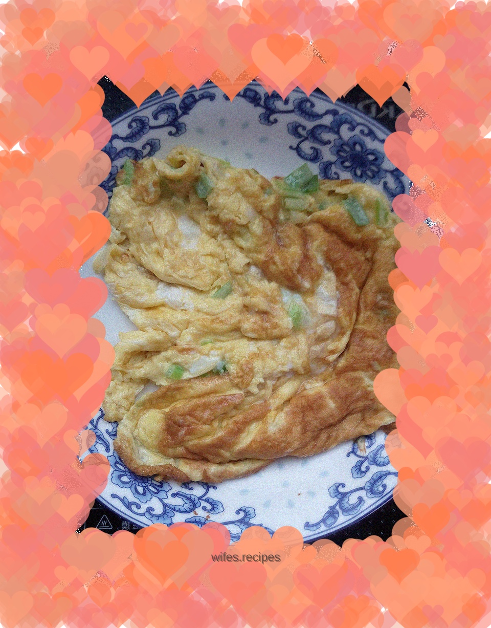 Salt and pepper egg pancake with scallions