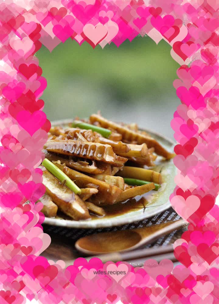 Braised spring bamboo shoots in oil