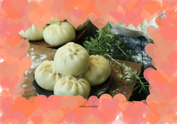 Pork and water chestnut buns
