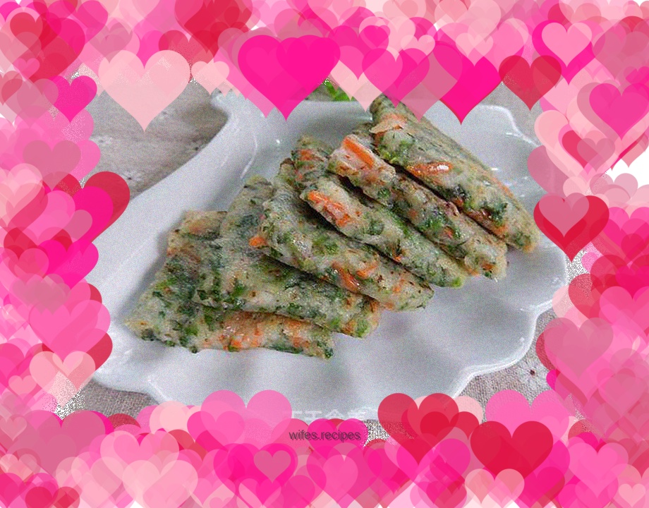 Carrot and shepherd's purse cake