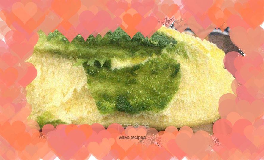 Matcha pastry buns have a fluffy and soft texture, and the pastry filling is rich in milk aroma.