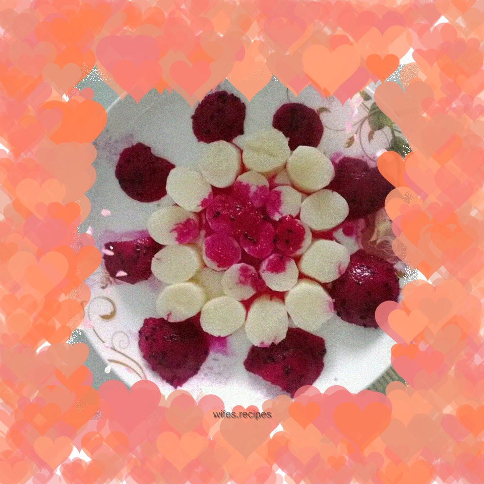 Dragon fruit steamed yam