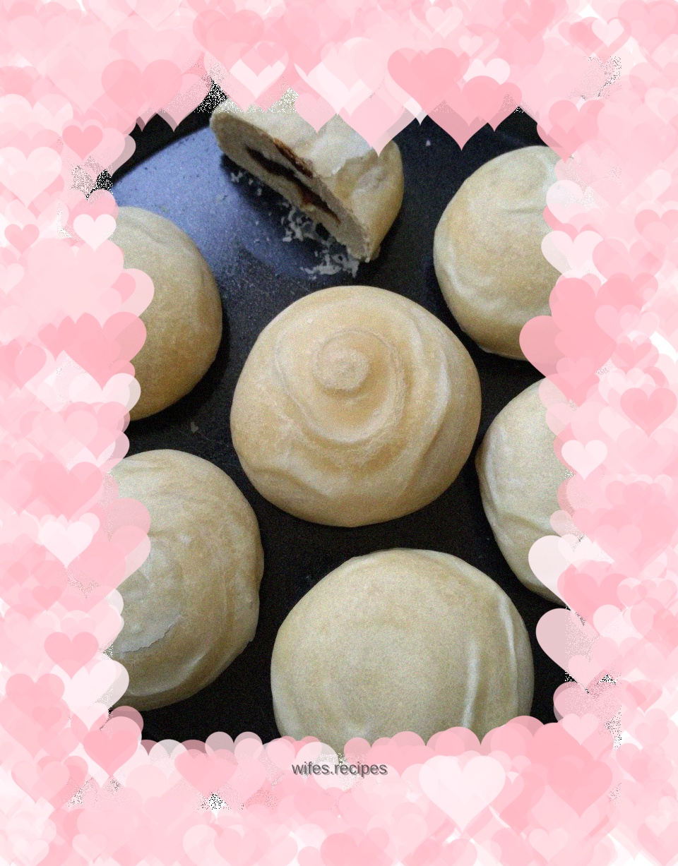 Bean pastry cake