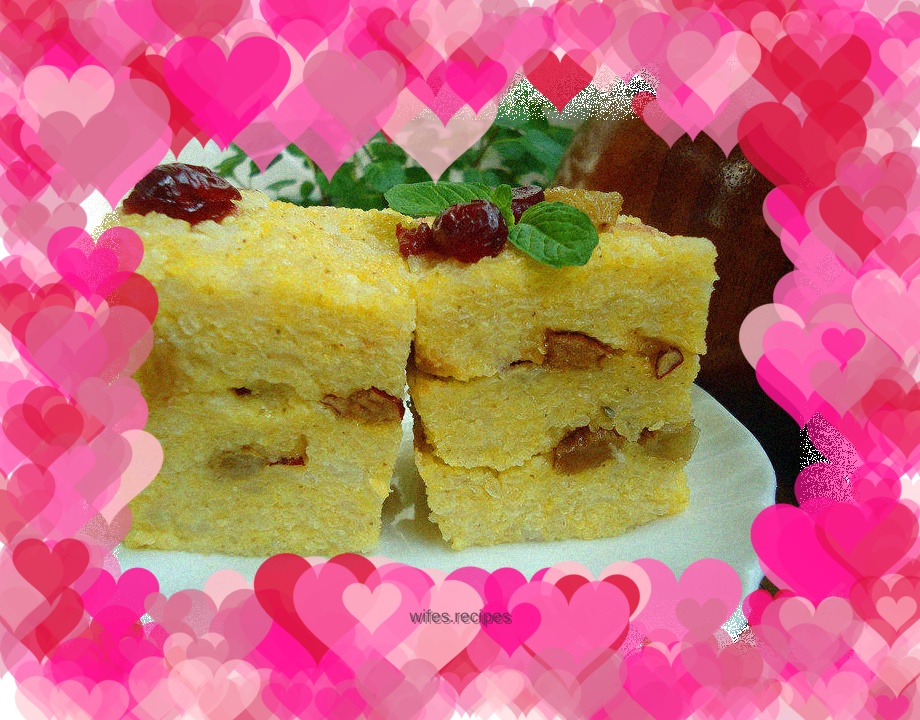 Yellow rice cake