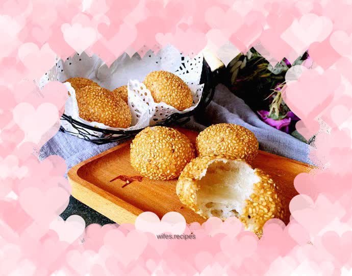 Hollow sesame balls