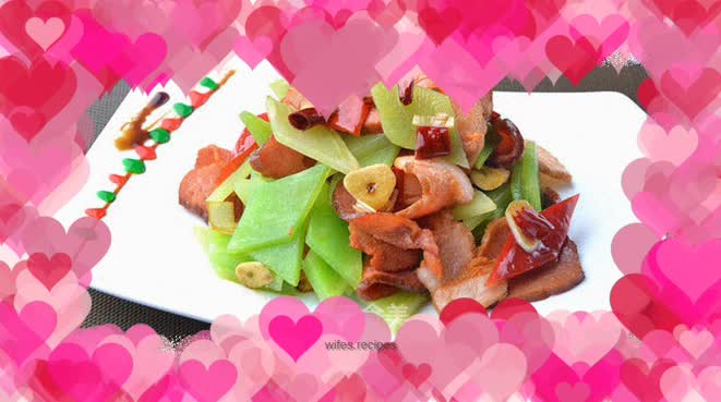Stir-fried bacon with lettuce