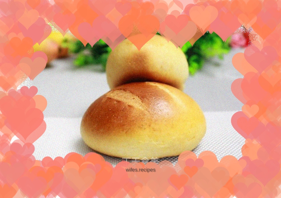 Healthy cornmeal whole grain breakfast buns