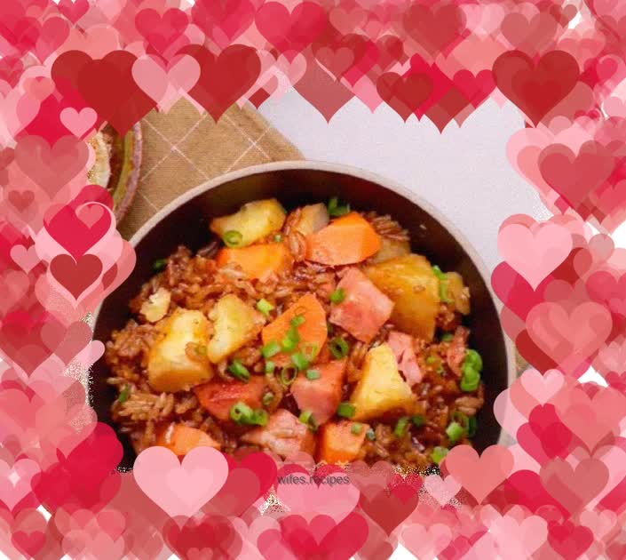 Stewed Rice with Ham Sausage and Potatoes